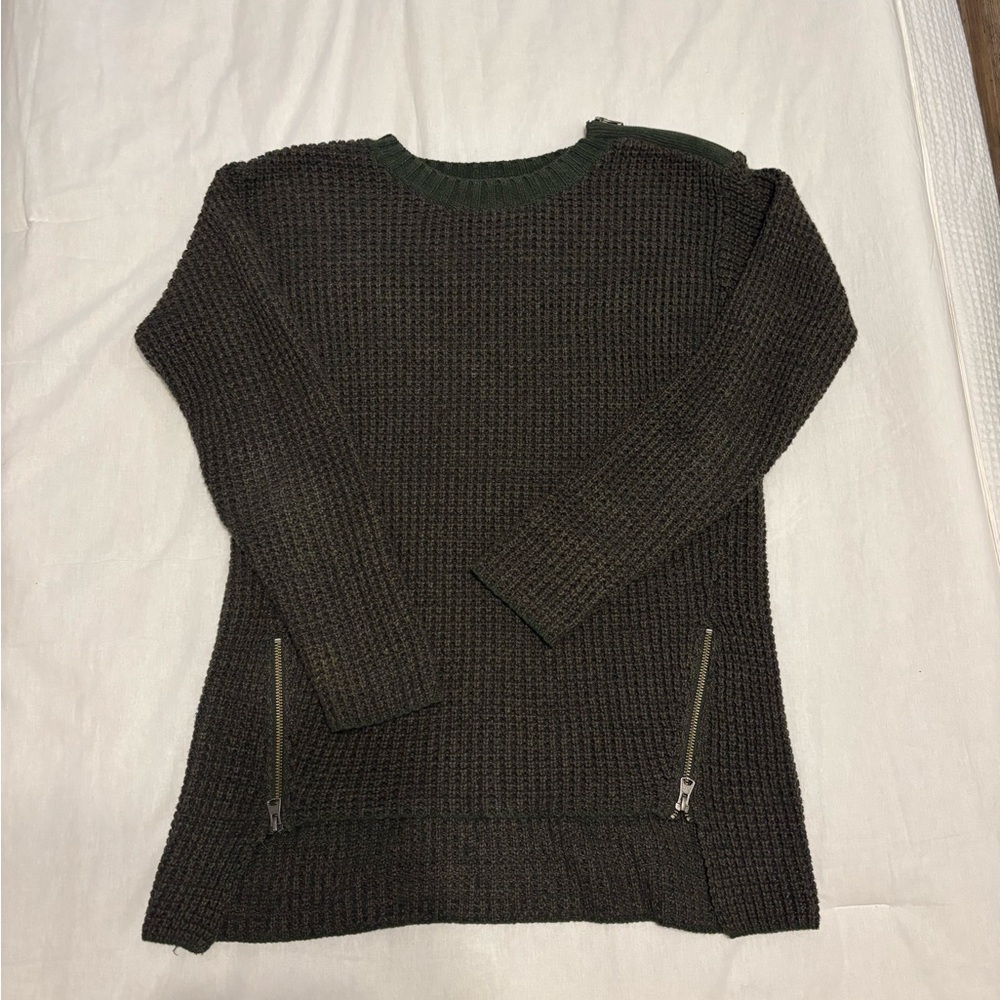 Topshop Green Crew Neck Sweater with Chunky Knit and Side Slits